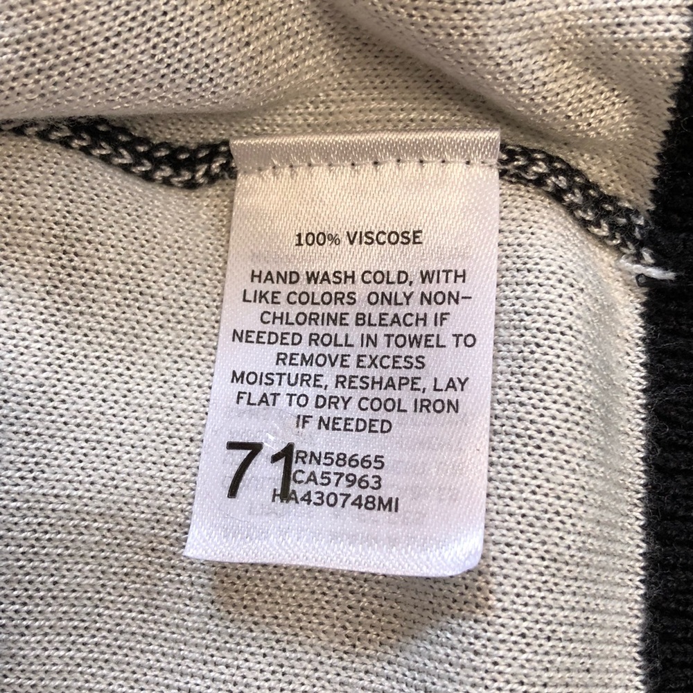 Halogen Crew Neck Button Front Cardigan - image 7